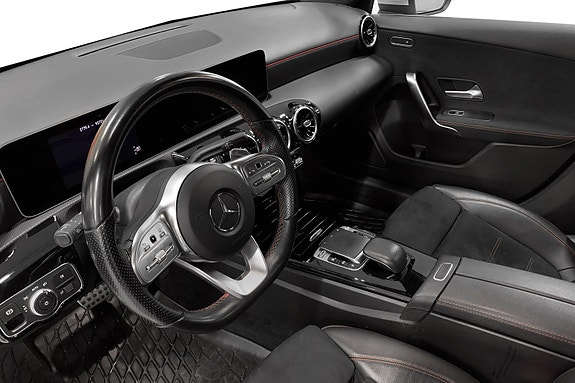 Mercedes-Benz A180 6 of 13