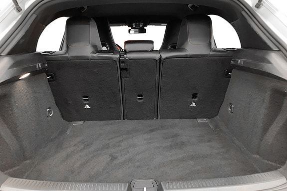 Mercedes-Benz A180 8 of 13