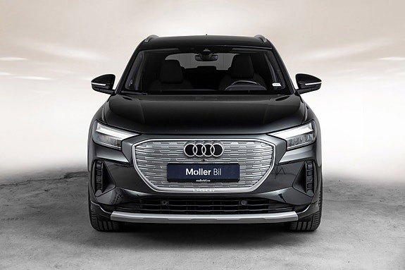 Audi Q4 e-tron 4 of 30