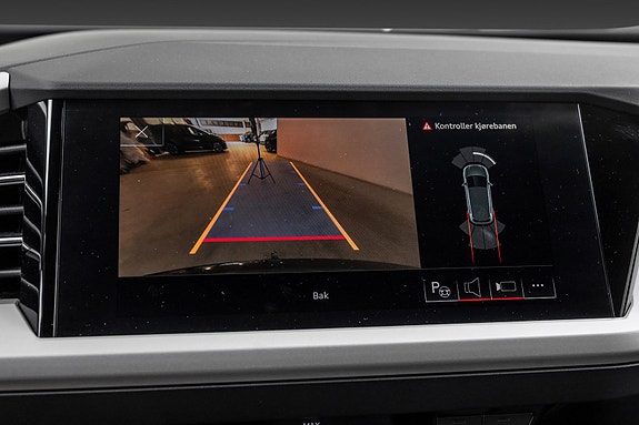 Audi Q4 e-tron 21 of 30