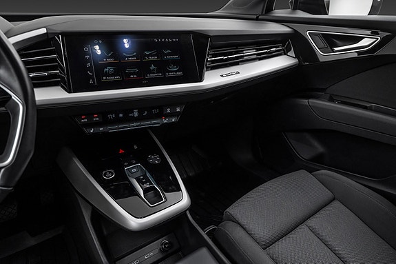 Audi Q4 e-tron 16 of 30