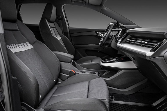 Audi Q4 e-tron 11 of 30