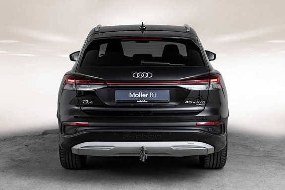 Audi Q4 e-tron 7 of 30