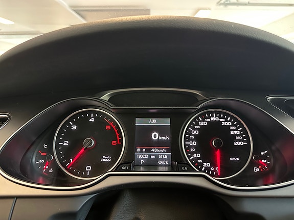 Audi A4 22 of 30
