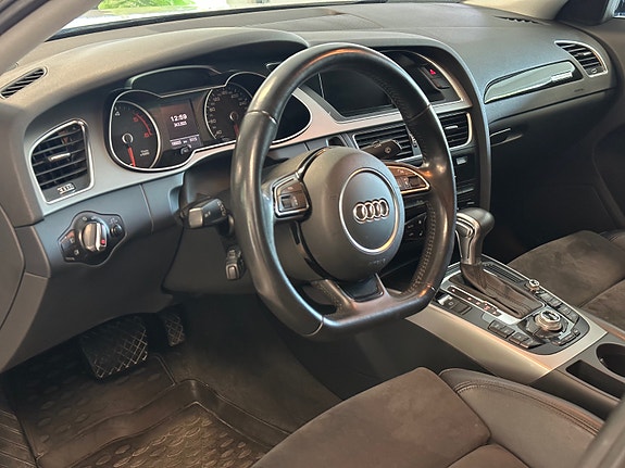 Audi A4 11 of 30