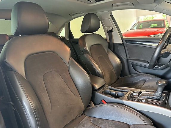 Audi A4 23 of 30