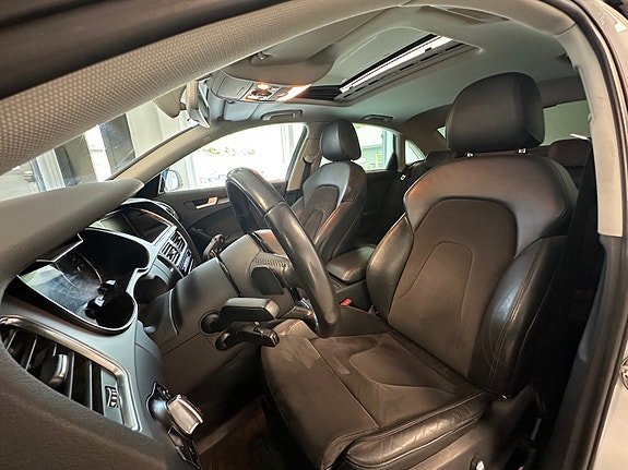 Audi A4 13 of 30