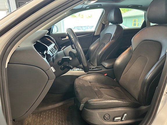 Audi A4 15 of 30