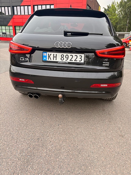 Audi Q3 27 of 29