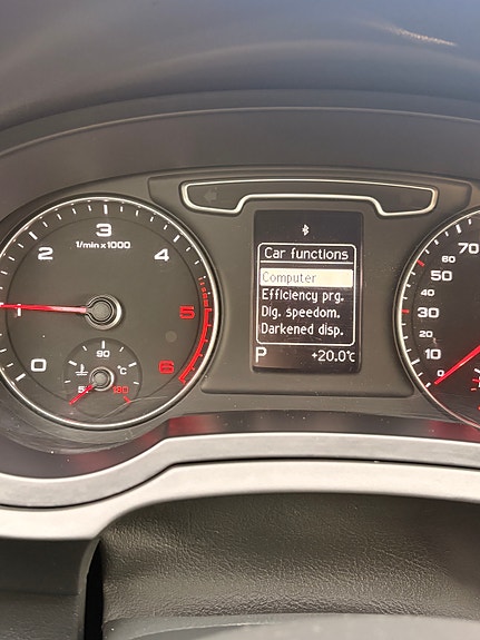 Audi Q3 20 of 29