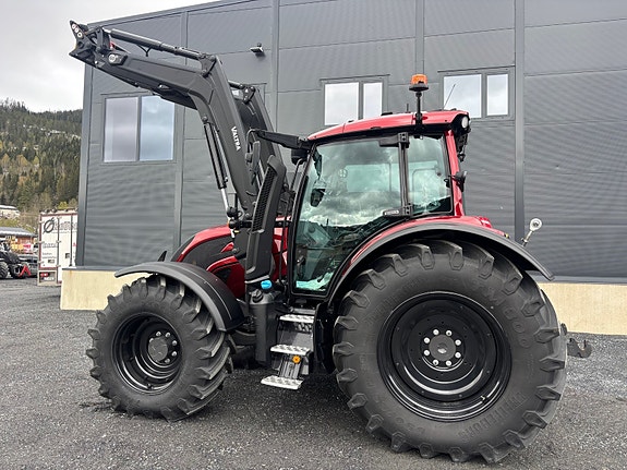 Valtra N175 Direct Twin Track 2025, kr 1 999 000,-
