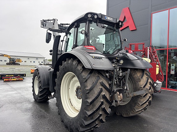 Valtra T 214 Direct 2016, kr 799 000,-
