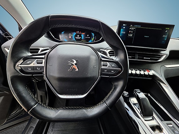 Peugeot 3008 16 of 30