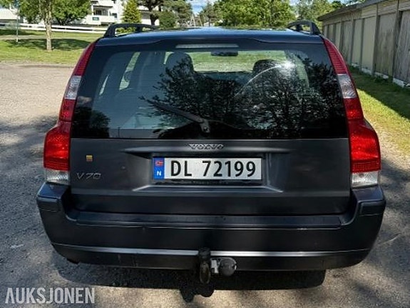 Volvo V70 5 of 10