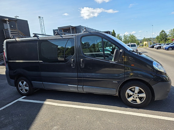 Opel Vivaro 5 of 30