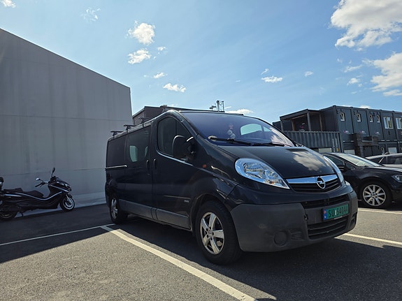 Opel Vivaro 3 of 30