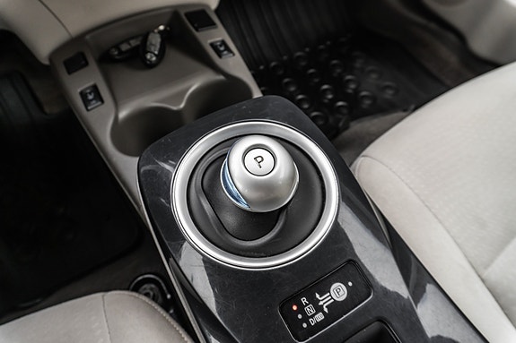 Nissan Leaf 21 of 29