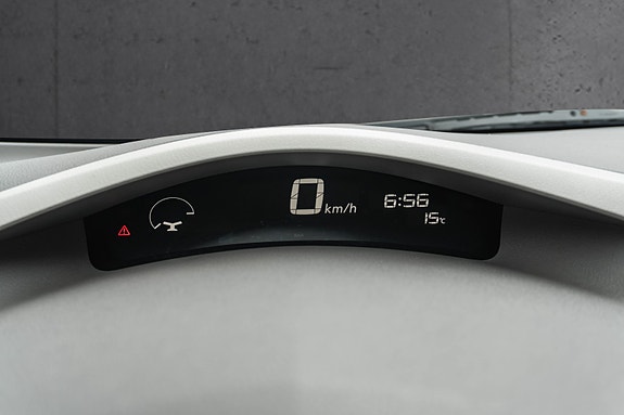 Nissan Leaf 20 of 29
