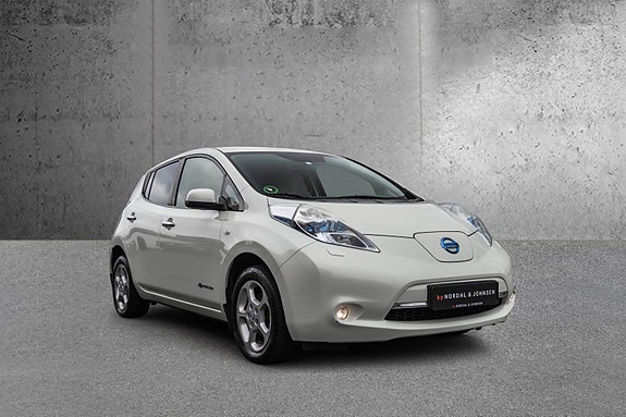 Nissan Leaf 3 of 29
