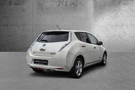 Nissan Leaf 5 of 29