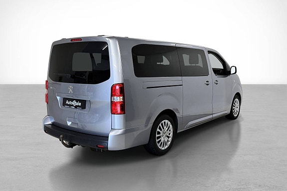 Peugeot Traveller 7 of 30