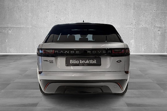 Land Rover Range Rover Velar 16 of 23