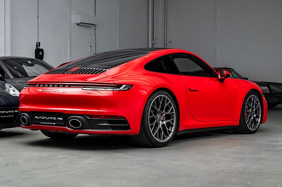 Porsche 911 8 of 30