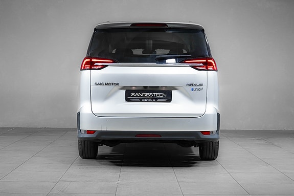 Maxus Euniq 5 6 of 24