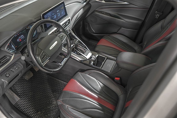 Maxus Euniq 5 14 of 24