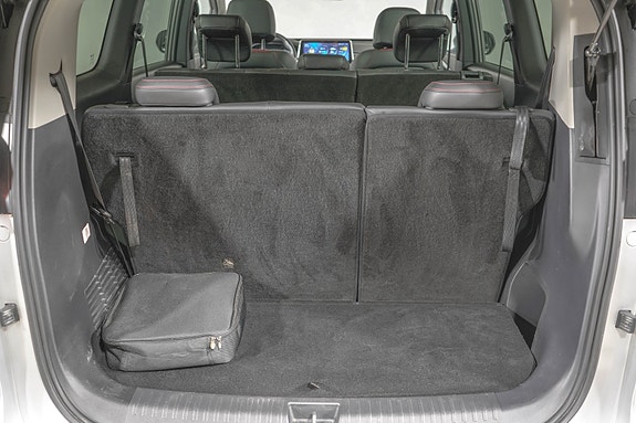 Maxus Euniq 5 8 of 24
