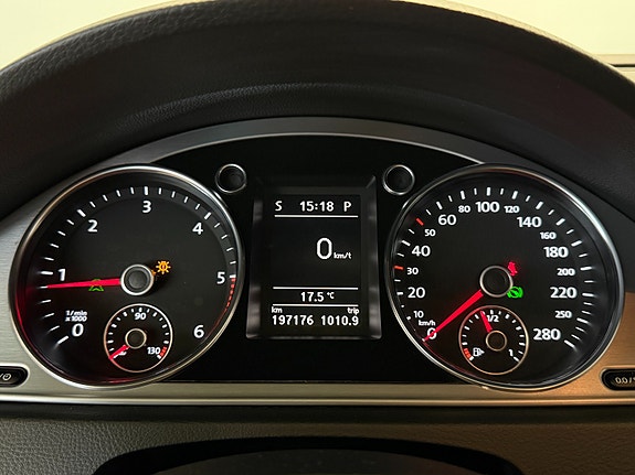 Volkswagen CC 21 of 30