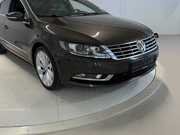Volkswagen CC 17 of 30