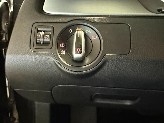 Volkswagen CC 26 of 30