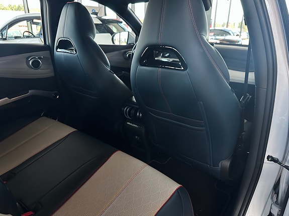 BYD Atto 3 17 of 29