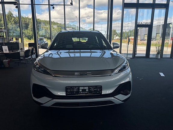 BYD Atto 3 2 of 29