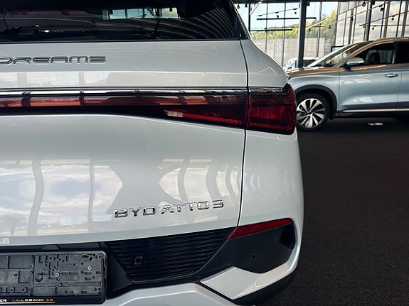 BYD Atto 3 28 of 29