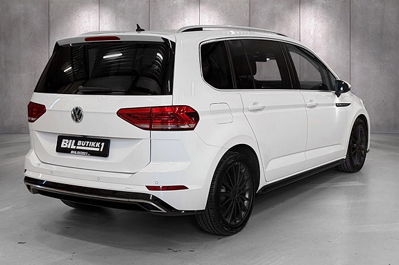 Volkswagen Touran 6 of 30