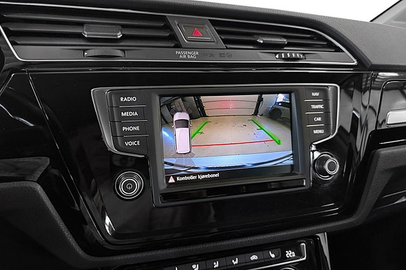 Volkswagen Touran 24 of 30