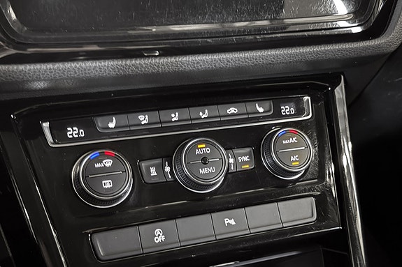 Volkswagen Touran 27 of 30