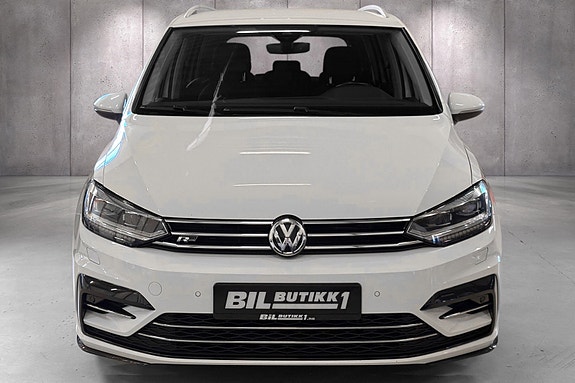 Volkswagen Touran 2 of 30