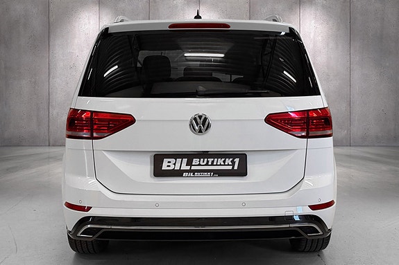 Volkswagen Touran 5 of 30