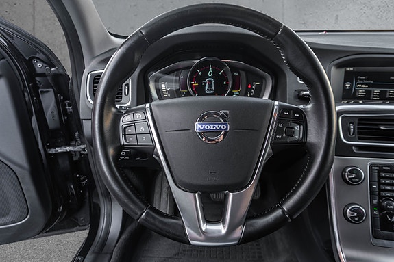 Volvo V60 15 of 27