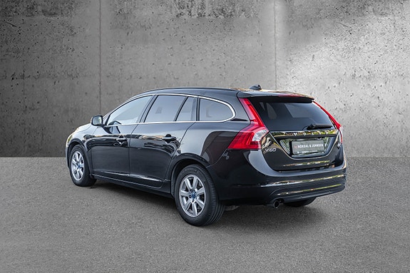 Volvo V60 3 of 27