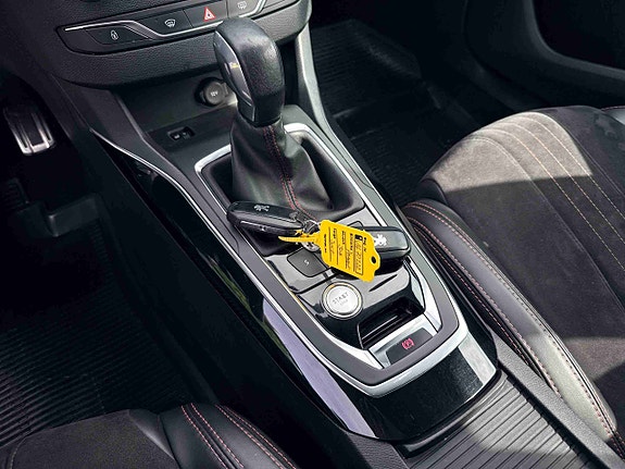 Peugeot 308 29 of 30