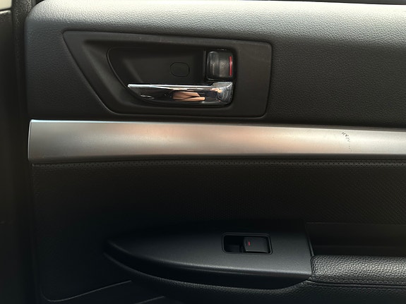 Subaru Outback 26 of 30