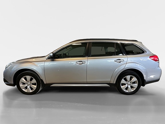 Subaru Outback 4 of 30