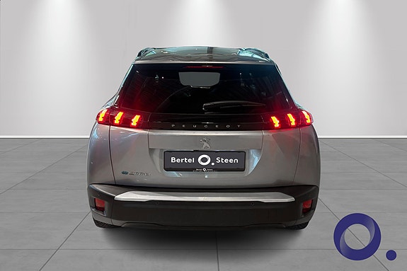 Peugeot e-2008 6 of 19