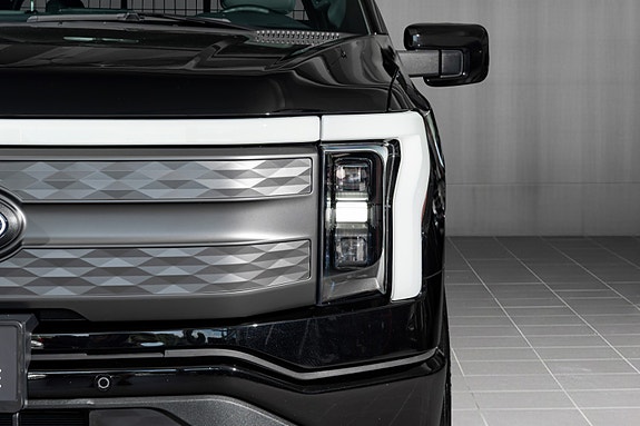 Ford F-150 5 of 30