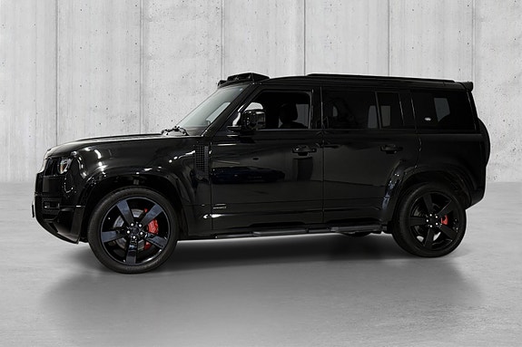 Land Rover Defender 3 of 20