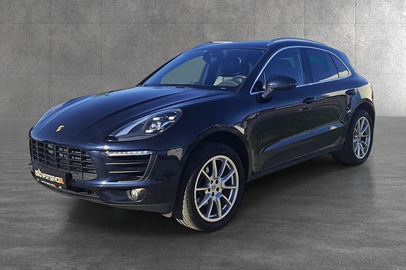 Porsche Macan 7 of 30